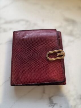 Vintage Gucci Red Textured Leather Wallet Gold Hardware